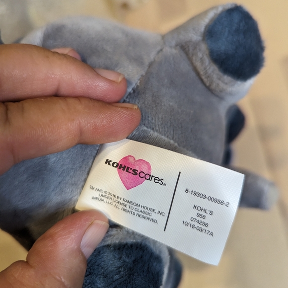 Elephant plush - Picture 4 of 5